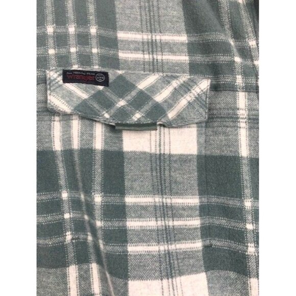 ATG Wrangler Men's 2XT Green & White Plaid Flannel Long Sleeve Regular Fit - Picture 8 of 12